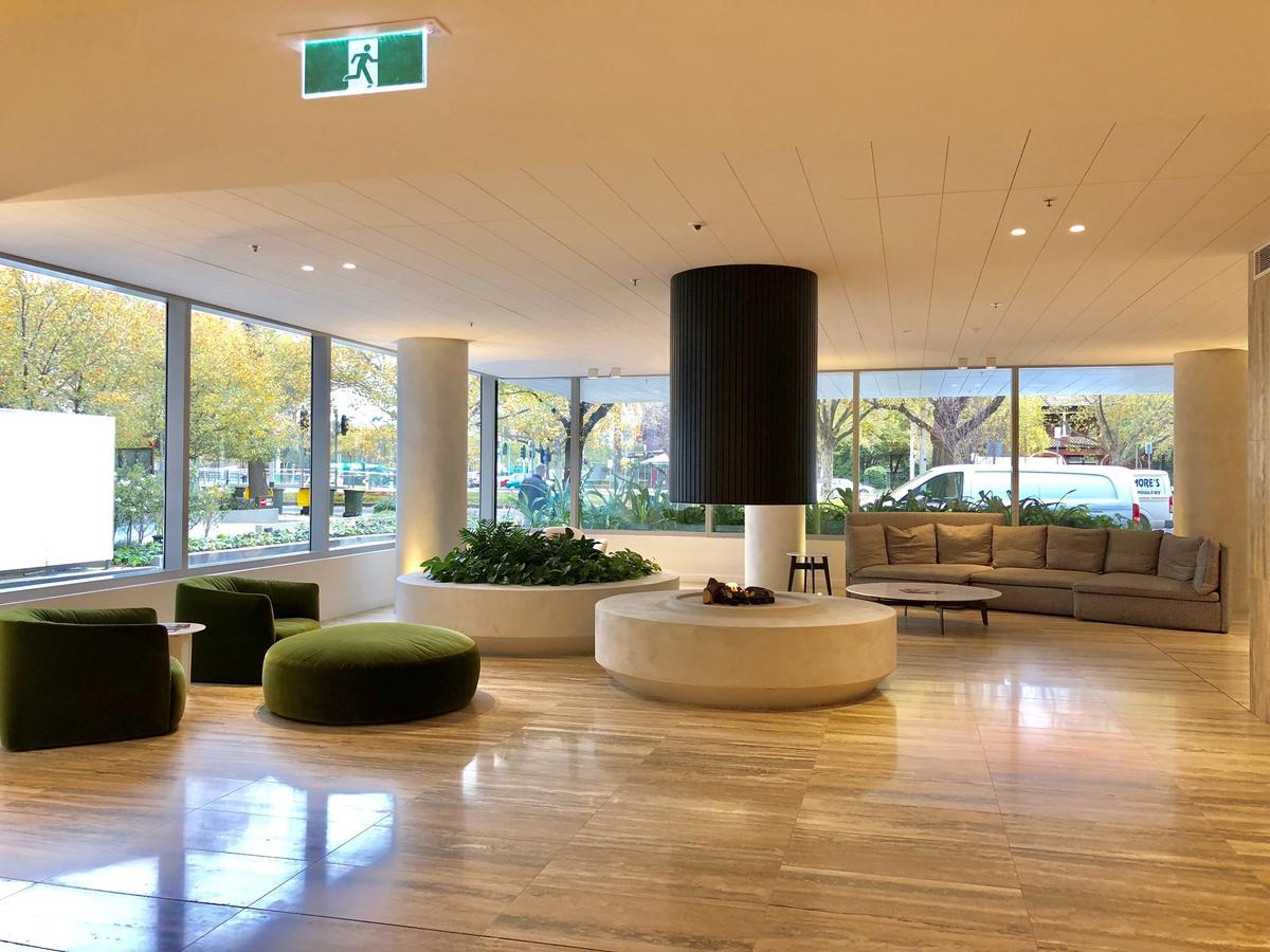 Ferienwohnung Pride Fawkner St Kilda Rd With Gym & Pool Melbourne City Exterior foto